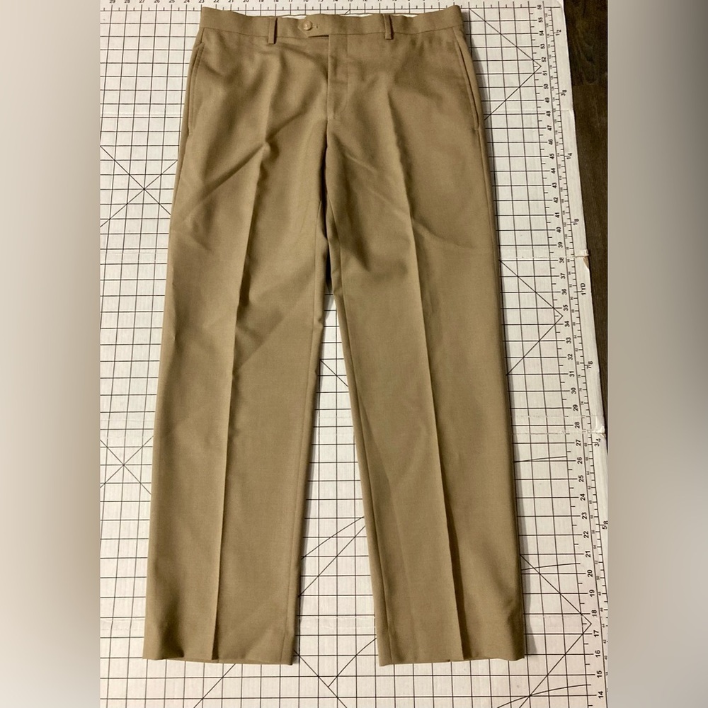 Lauren Ralph Lauren Men’s Size 33/30 Tan‎ Wool Blend Dress Pants